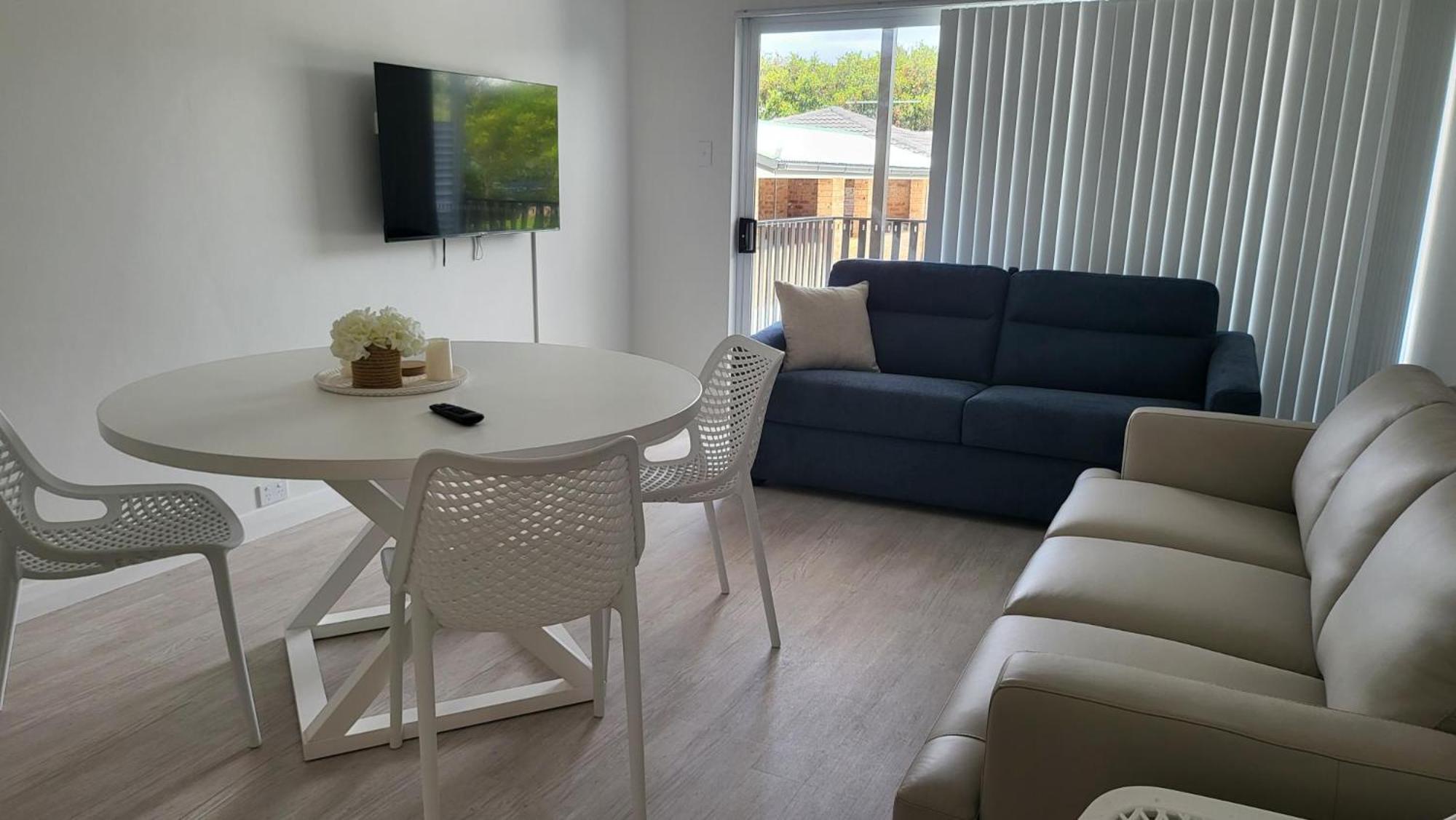 Husky 19 Beautifully Appointed Apartments - Great Location - In The Heart Of Husky Huskisson Ngoại thất bức ảnh